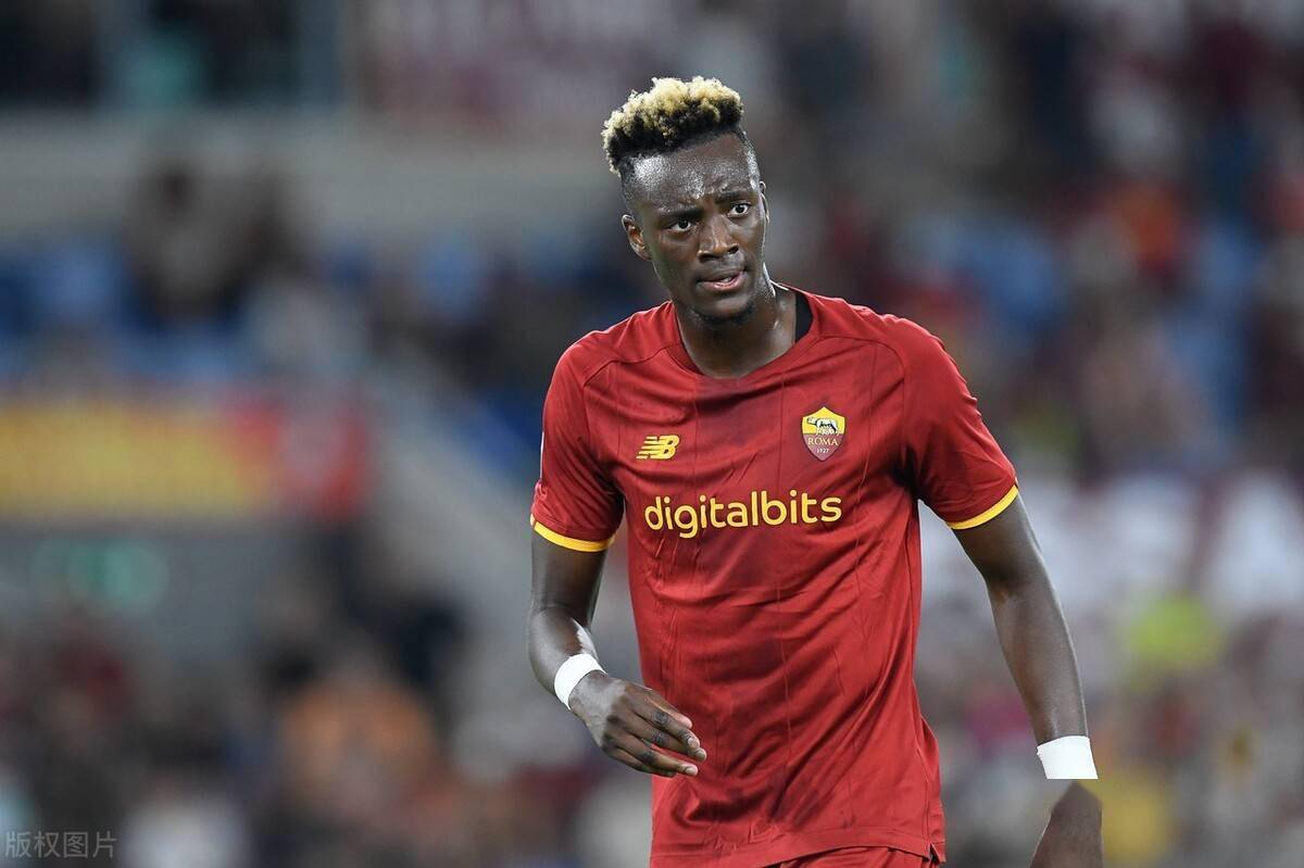 关于国际比赛日突围战来临;罗马围绕意甲刷新队史纪录;目标明确;训练强度明显提升的信息 关于国际比赛日突围战来临;罗马围绕意甲刷新队史纪录;目标明确;训练强度明显提升的信息