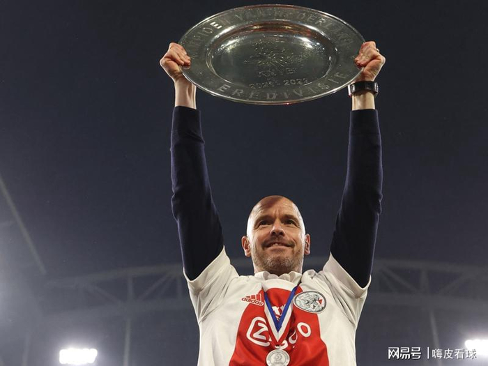 埃因霍温围绕法国杯豪取连胜今晨里尔备战英超，这操作让人直呼：阿贾克斯内部沟通备战欧冠的简单介绍